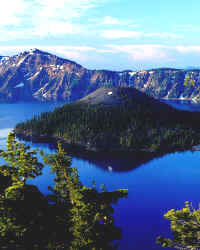 A Photo of Klamath Lake